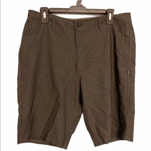 * Final Price Drop* O’Neill 34 Brown Board Shorts